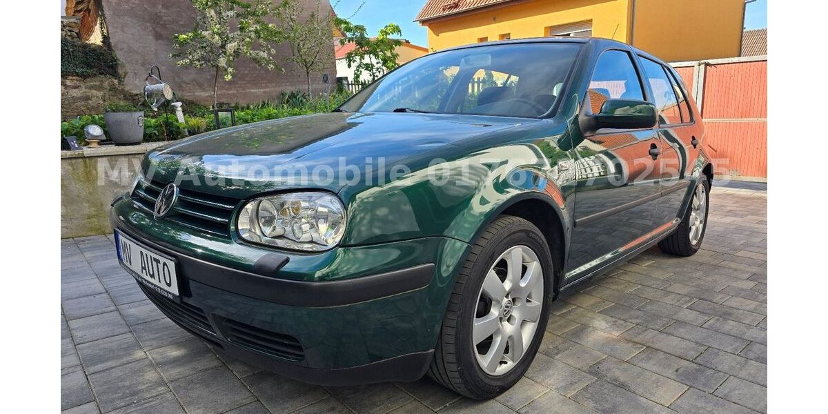 VW Golf 97.450 km 2.197 &euro; Würzburg 97076