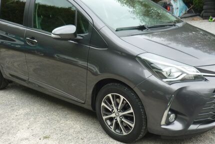 Toyota Yaris 55.165 km 12.990 &euro; Estenfeld bei Würzburg 97230