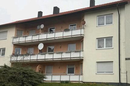 Wohnung Tauberbischofsheim - 3 Zimmer, 75 m&sup2;, 950&euro; | Angebot:26138412
