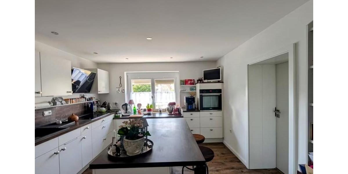 Erdgeschoßwohnung Kleinrinderfeld - 3 Zimmer, 120 m&sup2;, 310.000&euro; | Angebot:23589311