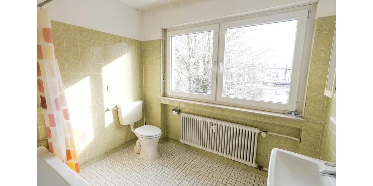 Etagenwohnung Würzburg Heuchelhof - 3 Zimmer, 92 m&sup2;, 320.000&euro; | Angebot:26214542