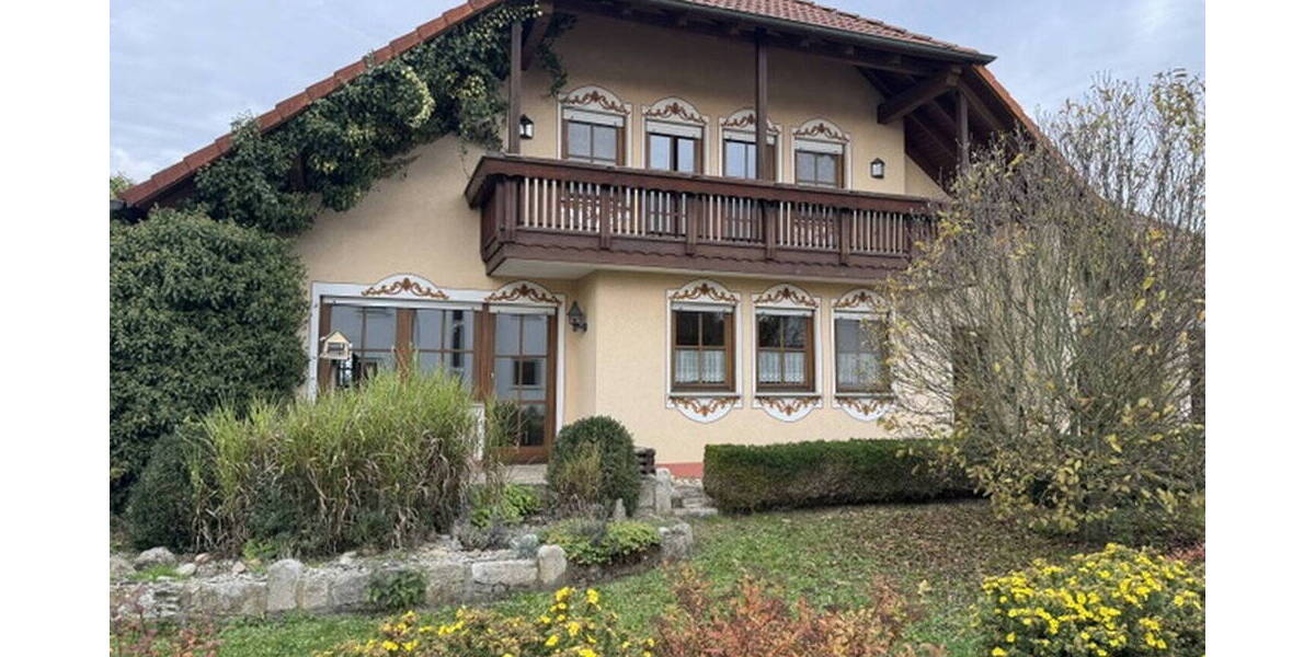 Einfamilienhaus Grünsfeld Krensheim - 8 Zimmer, 266 m&sup2;, 550.000&euro; | Angebot:26763697