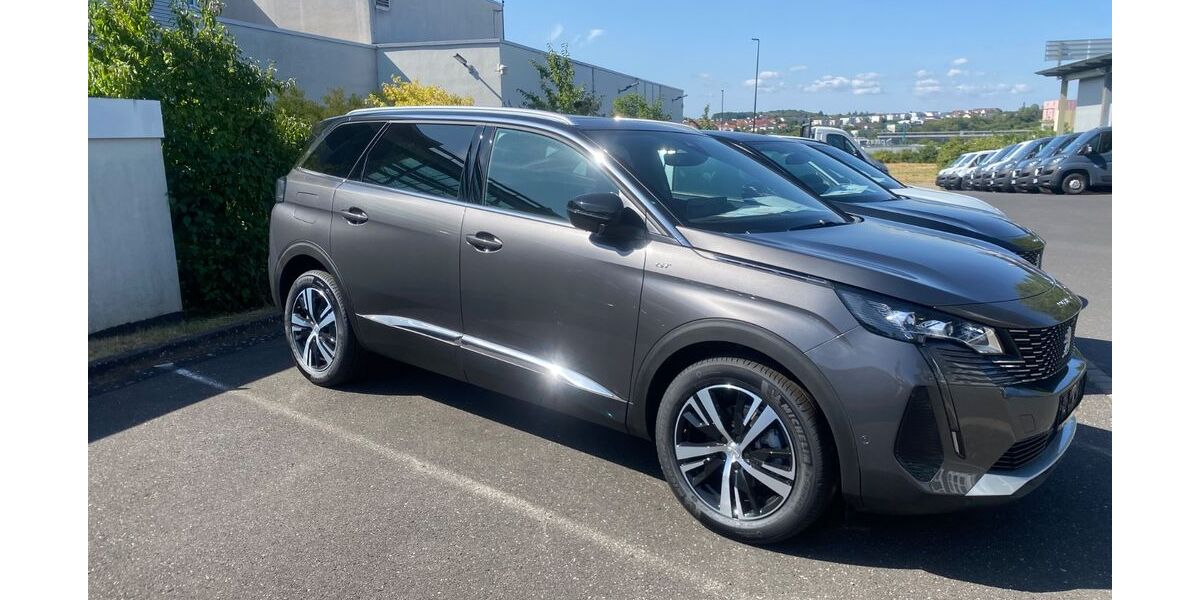 Peugeot 5008 36.800 km 25.900 &euro; Albertshofen 97320