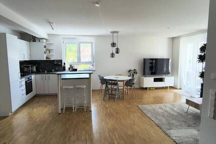 Wohnung Tauberbischofsheim - 3 Zimmer, 87 m&sup2;, 960&euro; | Angebot:26733615