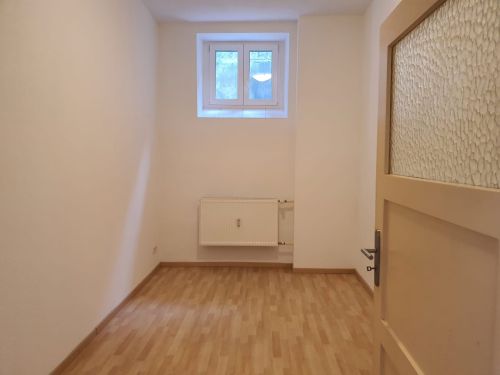 3-Zimmer-Mietwohnung in 97450 Arnstein (ID 1300) - Erdgeschoßwohnung Arnstein Arnstein | Angebot:27299999