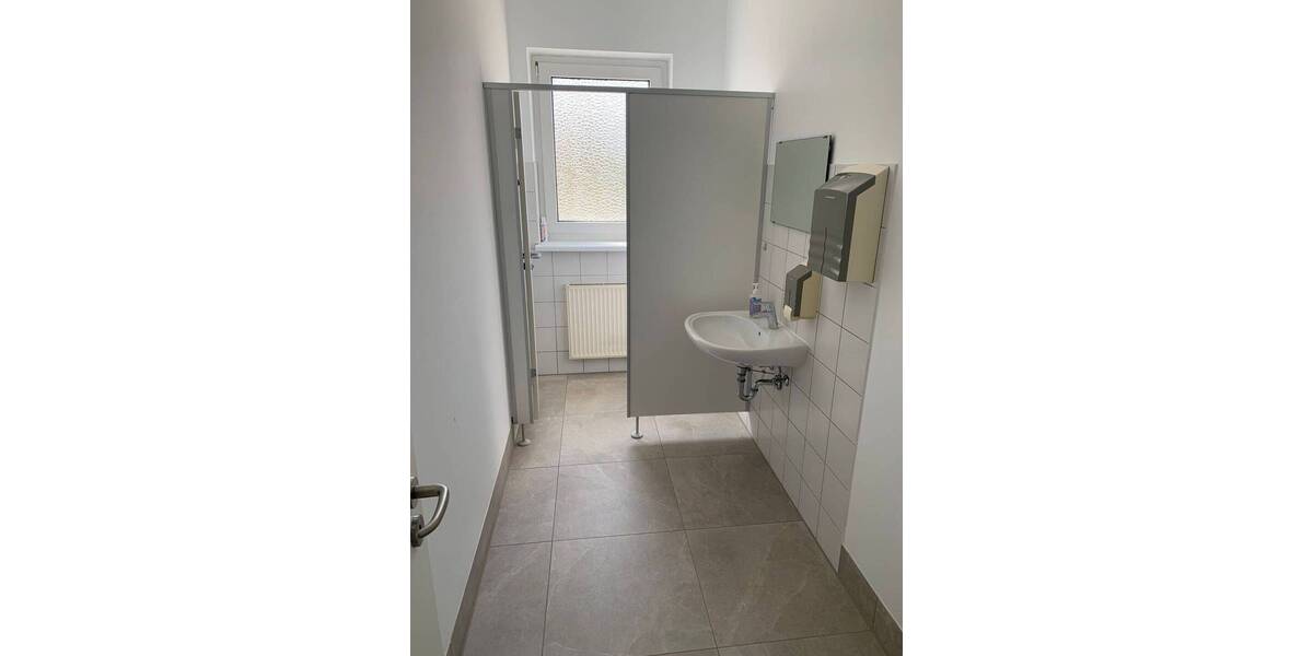 Gewerbeobjekt Schwarzach am Main Stadtschwarzach - 3.950&euro; | Angebot:25736614