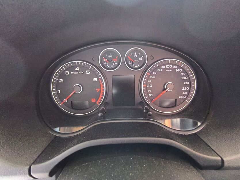 Audi A3 105.000 km 11.999 € Duttenbrunn/Zellingen 97225