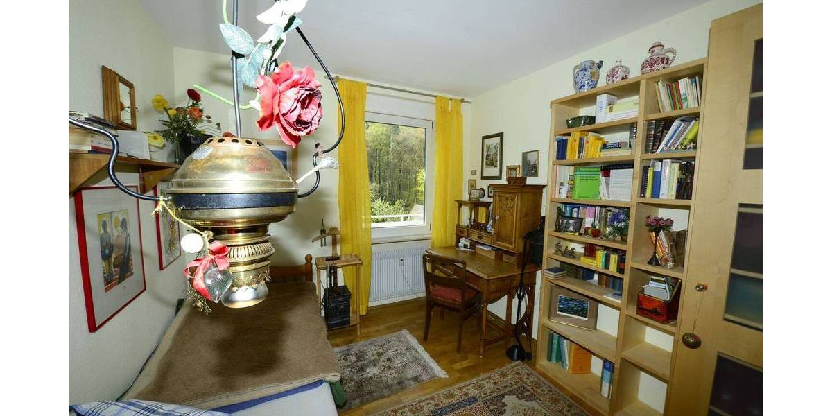 Etagenwohnung Würzburg Steinbachtal - 3 Zimmer, 90 m&sup2;, 360.000&euro; | Angebot:26723980
