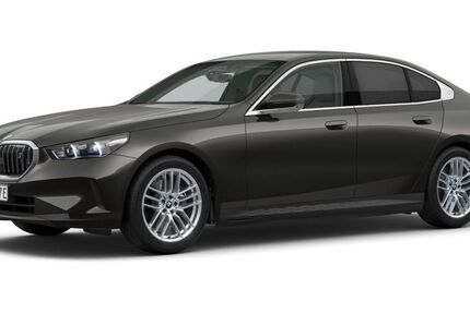 BMW i5 13.532 km 55.840 &euro; Würzburg 97076