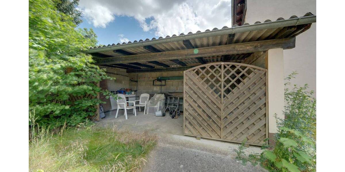 Mehrfamilienhaus, Wohnhaus Kitzingen - 6 Zimmer, 114 m&sup2;, 250.000&euro; | Angebot:26869192