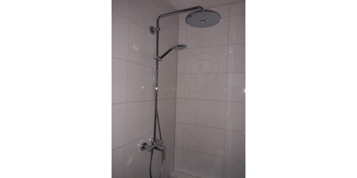 Reihenhaus Würzburg Lengfeld - 7 Zimmer, 146 m&sup2;, 1.750&euro; | Angebot:26368919
