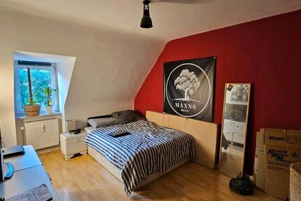 Zimmer in 2er WG in gemütlicher Wohnung mit WohnZimmer