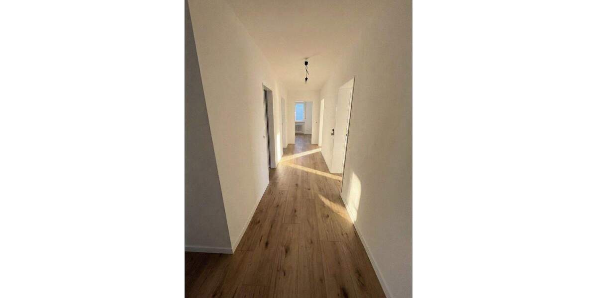 Etagenwohnung Würzburg Versbach - 4 Zimmer, 112 m&sup2;, 377.000&euro; | Angebot:25824683