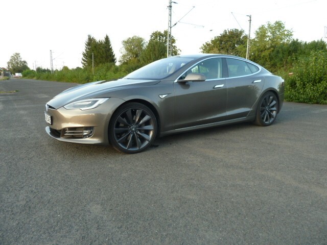 Tesla Model S 98.000 km 35.490 &euro; Bergtheim 97241