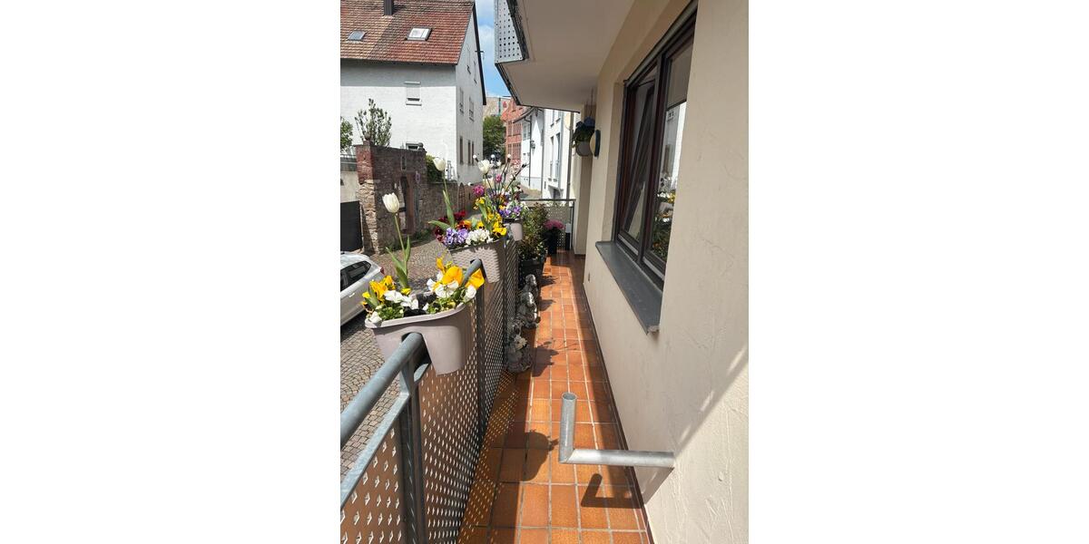 Etagenwohnung Tauberbischofsheim - 3 Zimmer, 100 m&sup2;, 259.000&euro; | Angebot:24744066