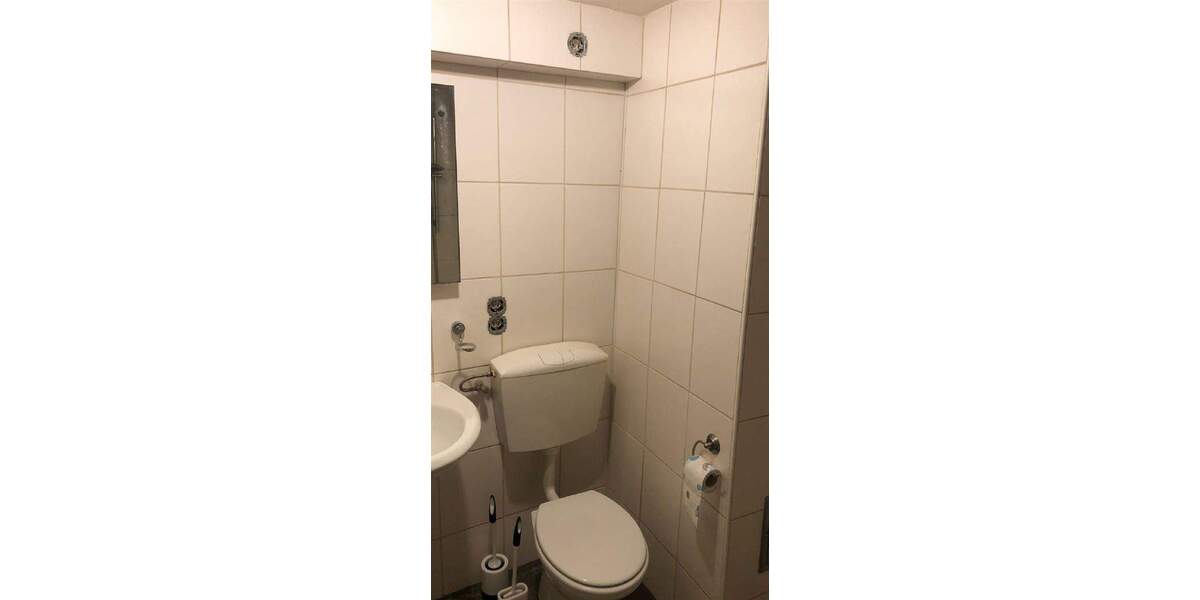 Einfamilienhaus Würzburg Heidingsfeld - 4 Zimmer, 100 m&sup2;, 239.000&euro; | Angebot:25865094