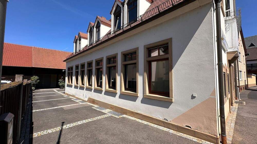Mehrfamilienhaus, Wohnhaus Röthlein - 390.000&euro; | Angebot:26554997