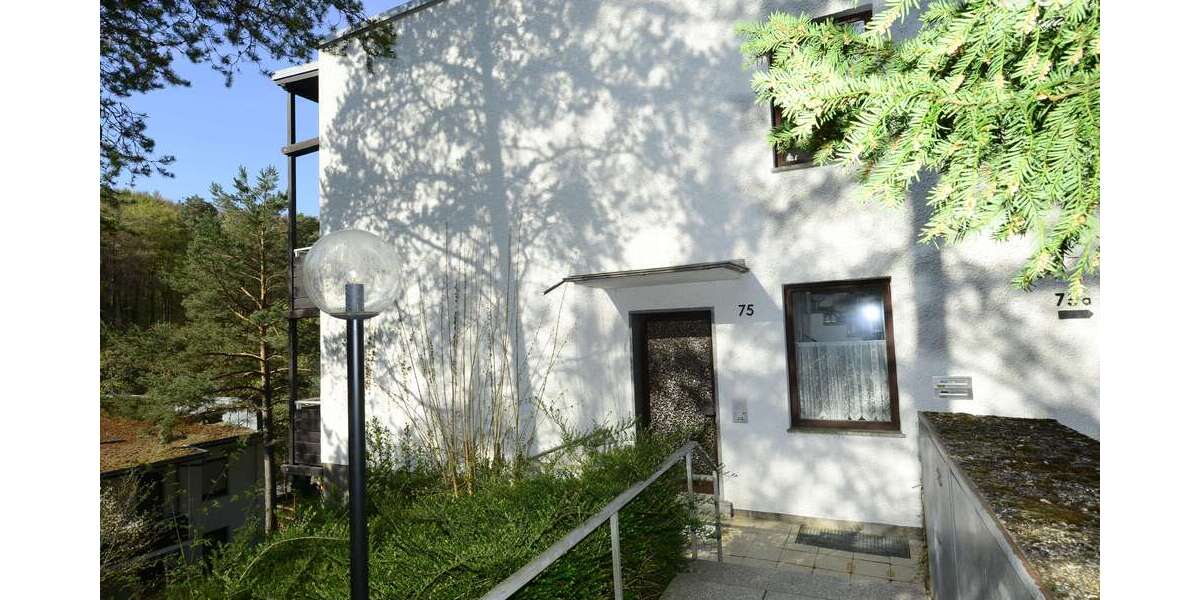 Etagenwohnung Würzburg Steinbachtal - 3.5 Zimmer, 90 m&sup2;, 360.000&euro; | Angebot:26331596