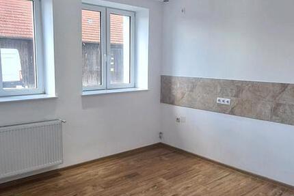 Wohnung Grünsfeld - 1.5 Zimmer, 50 m&sup2;, 550&euro; | Angebot:25103979