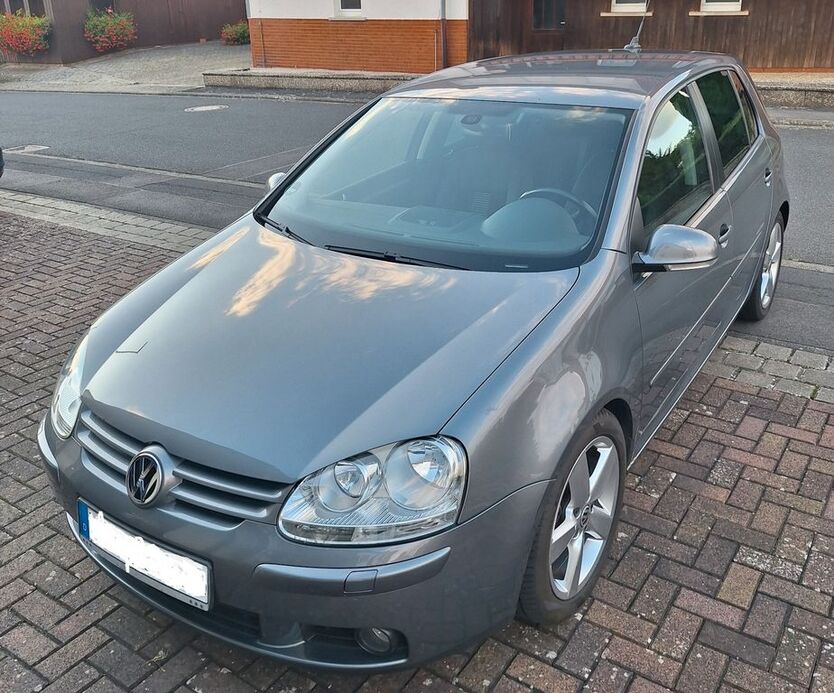 VW Golf 172.000 km 3.500 € Zellingen - Duttenbrunn 97225