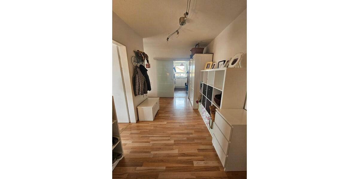 Etagenwohnung Waldbüttelbrunn - 2 Zimmer, 65 m&sup2;, 210.000&euro; | Angebot:26566899
