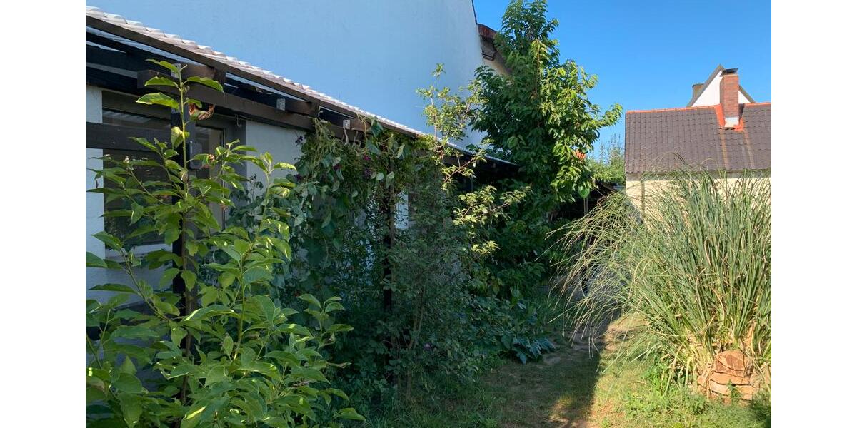 Einfamilienhaus Kolitzheim - 8 Zimmer, 260 m&sup2;, 749.000&euro; | Angebot:27162518