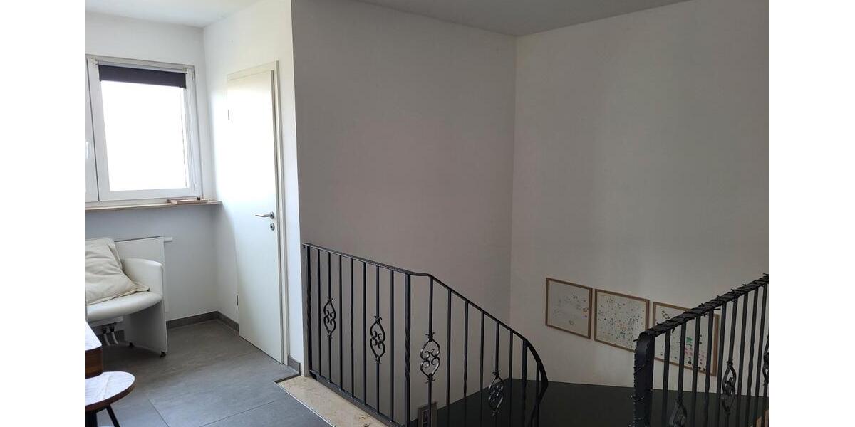 Einfamilienhaus Würzburg Lindleinsmühle - 6 Zimmer, 150 m&sup2;, 2.280&euro; | Angebot:27614240