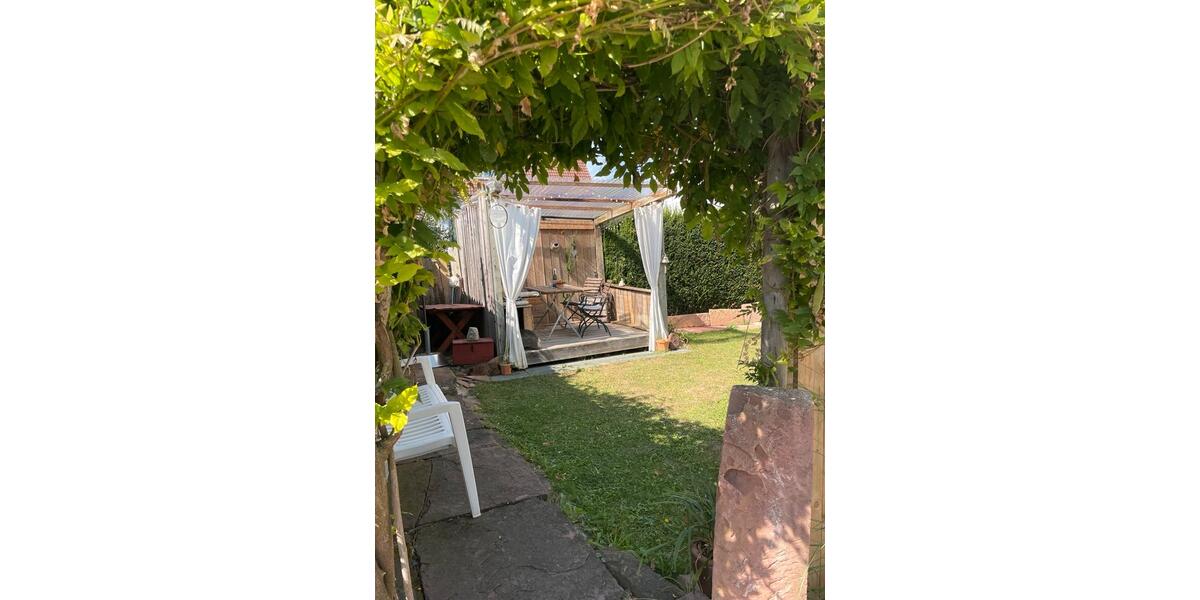 Erdgeschoßwohnung Neubrunn - 3 Zimmer, 120 m&sup2;, 1.500&euro; | Angebot:26444222