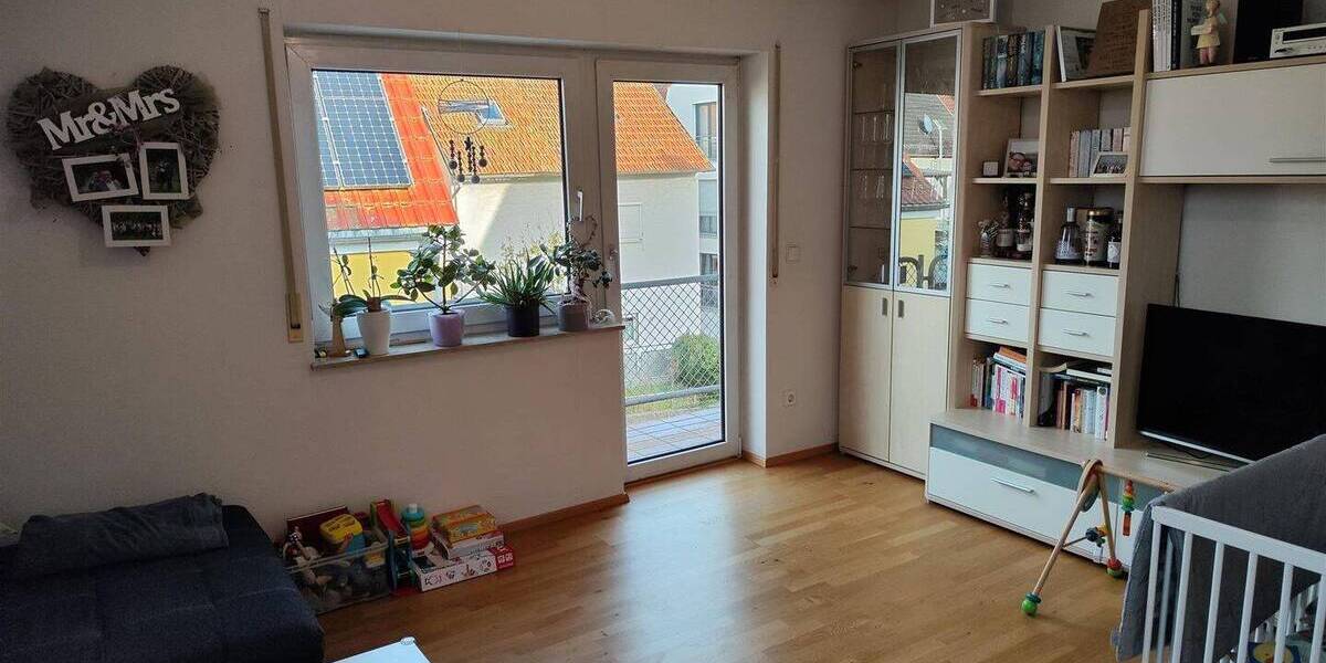 Etagenwohnung Tauberbischofsheim - 3 Zimmer, 83 m&sup2;, 210.000&euro; | Angebot:25802704