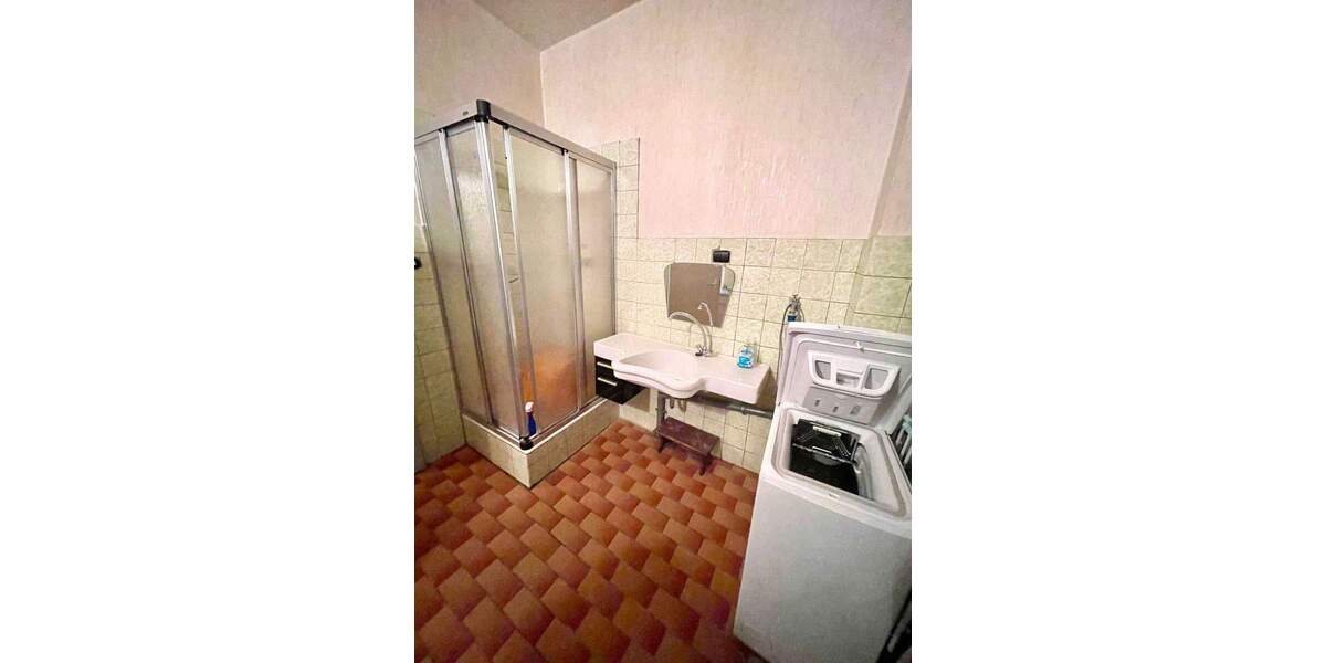 Einfamilienhaus Frickenhausen - 5 Zimmer, 150 m&sup2;, 1.150&euro; | Angebot:24992587