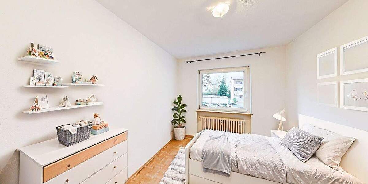 Etagenwohnung Veitshöchheim - 3 Zimmer, 80 m&sup2;, 240.000&euro; | Angebot:26016146