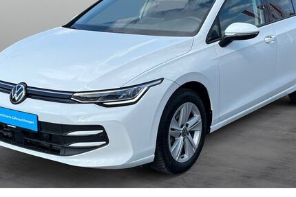VW Golf 8.000 km 24.880 &euro; Kitzingen 97318