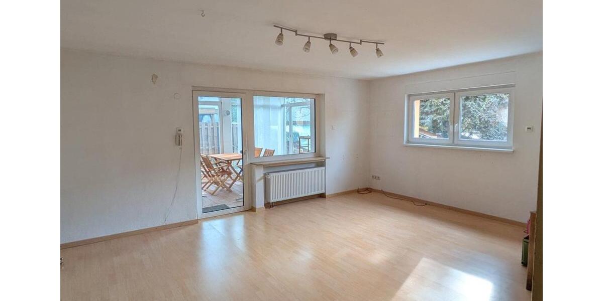 Mehrfamilienhaus, Wohnhaus Albertshofen - 10 Zimmer, 236 m&sup2;, 595.000&euro; | Angebot:26385831