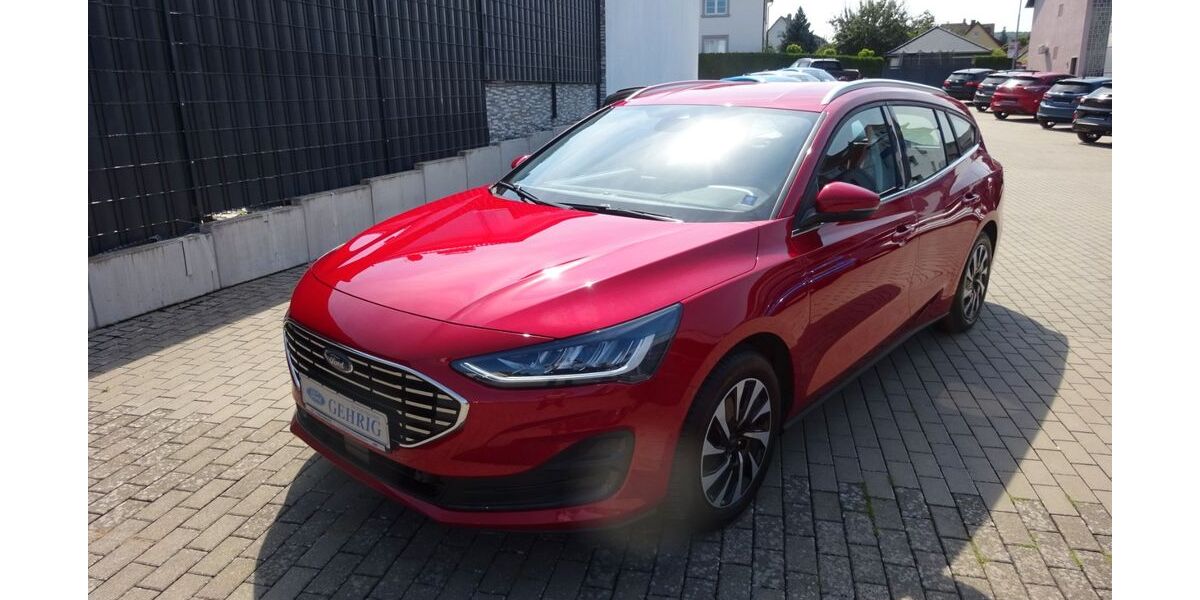 Ford Focus 7.159 km 24.990 &euro; Tauberbischofsheim 97941