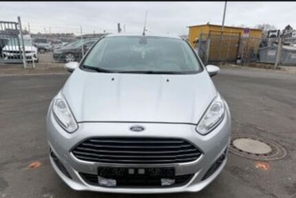 Ford Fiesta 87.000 km 6.000 &euro; Wiesentheid 97353