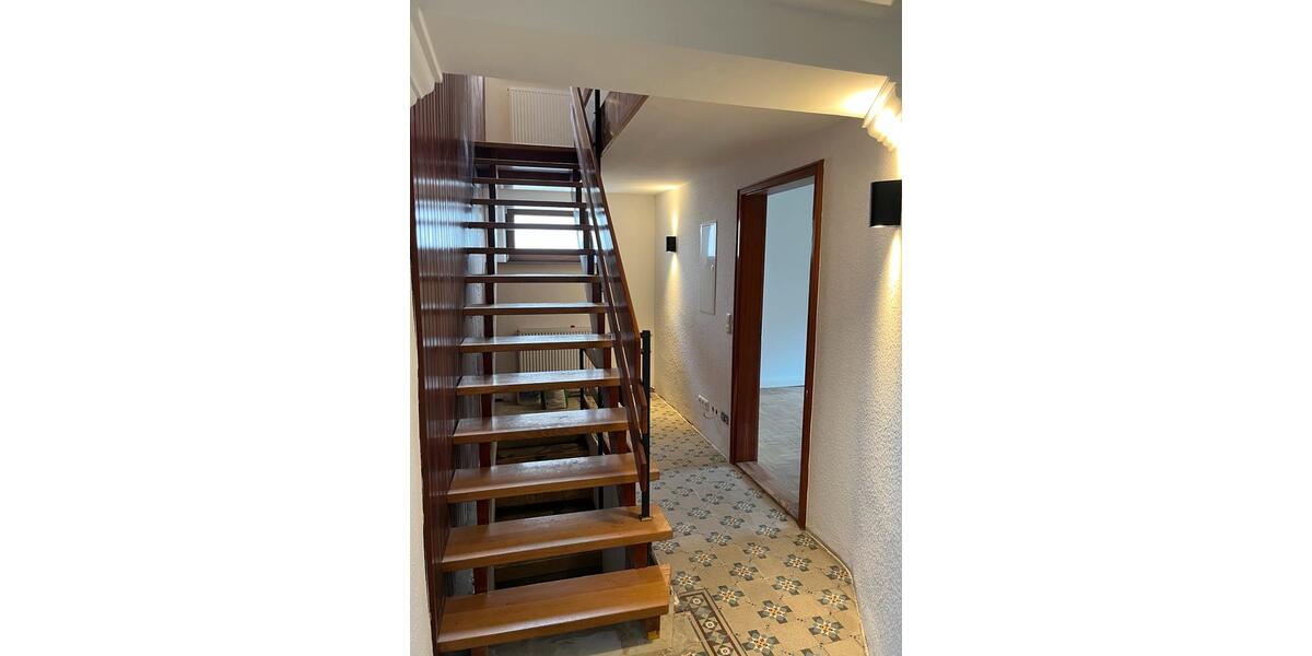 Einfamilienhaus Würzburg Lindleinsmühle - 4 Zimmer, 125 m&sup2;, 1.300&euro; | Angebot:25046982