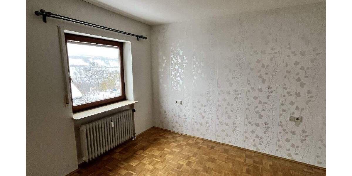 Etagenwohnung Tauberbischofsheim - 3 Zimmer, 72 m&sup2;, 165.000&euro; | Angebot:25778753