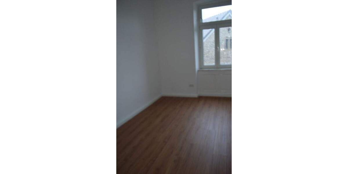 Etagenwohnung Kitzingen - 4 Zimmer, 114 m&sup2;, 830&euro; | Angebot:24906126