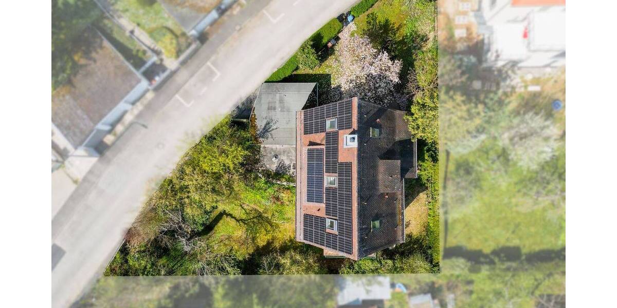 Einfamilienhaus Würzburg Steinbachtal - 9 Zimmer, 232 m&sup2;, 1.280.000&euro; | Angebot:26875318