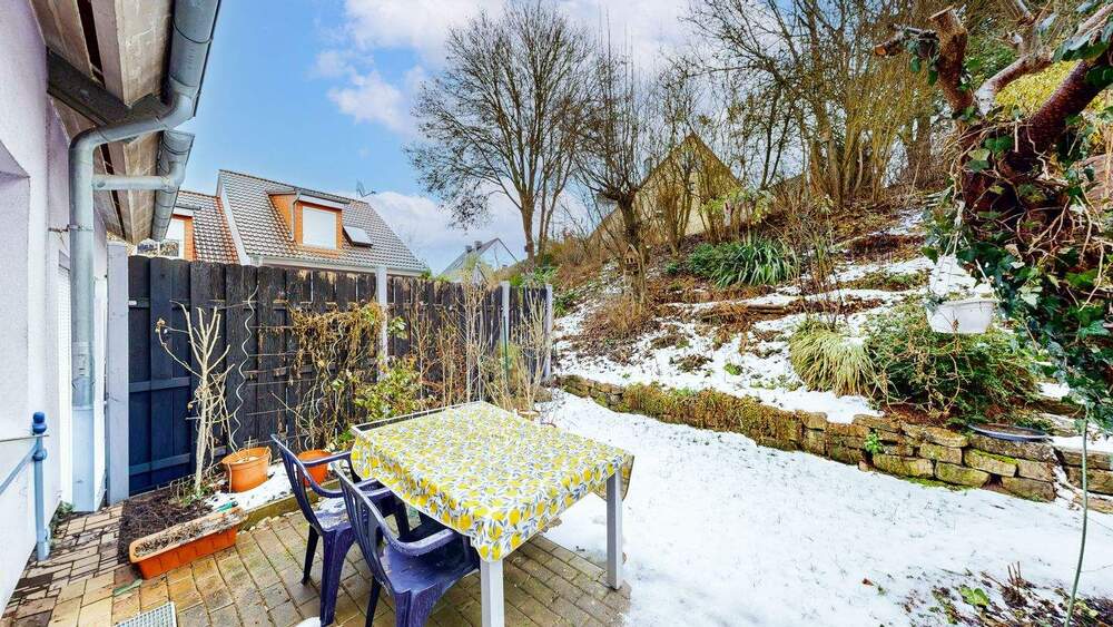 Reihenmittelhaus Winterhausen - 5 Zimmer, 114 m&sup2;, 375.000&euro; | Angebot:25176505