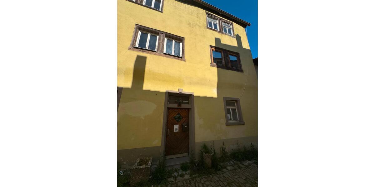Mehrfamilienhaus, Wohnhaus Volkach - 18 Zimmer, 460 m&sup2;, 475.000&euro; | Angebot:26814297