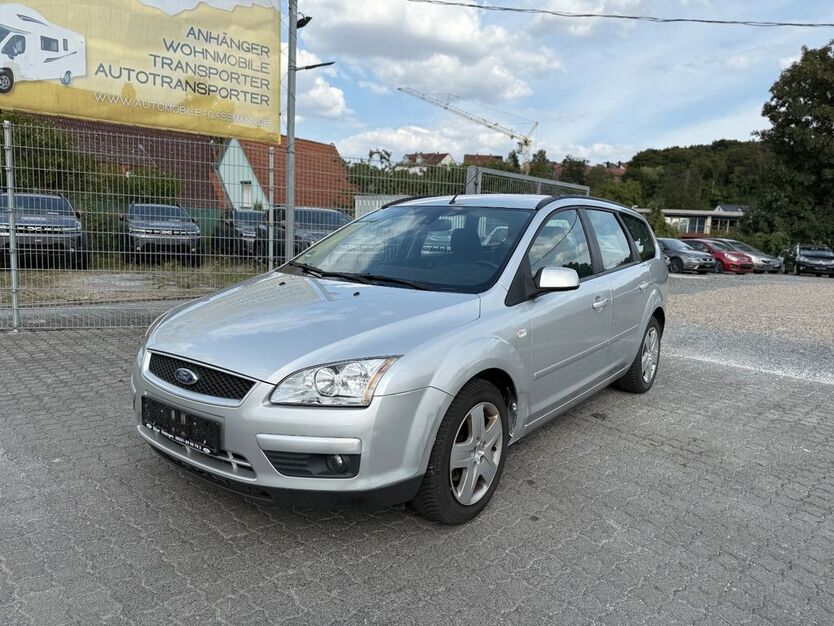 Ford Focus 176.243 km 2.490 € Würzburg 97076