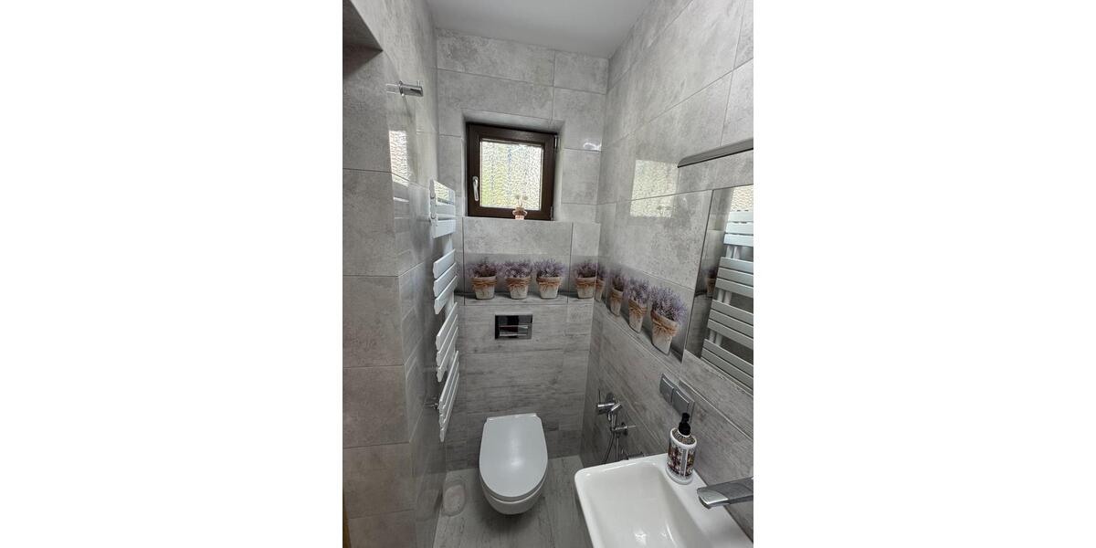 Doppelhaushälfte Würzburg Lengfeld - 7 Zimmer, 154 m&sup2;, 595.000&euro; | Angebot:26423726