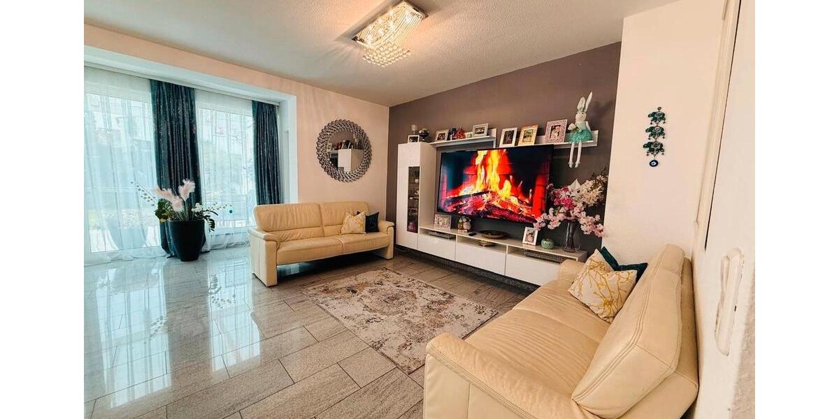 Mehrfamilienhaus, Wohnhaus Würzburg Heuchelhof - 7 Zimmer, 210 m&sup2;, 795.000&euro; | Angebot:25282247