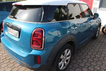 Mini Cooper SE Countryman 84.254 km 20.290 € Waldbüttelbrunn 97297