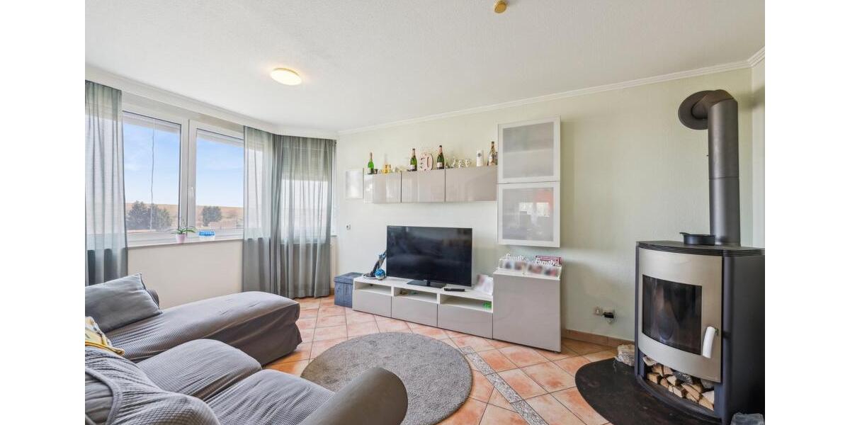 Erdgeschoßwohnung Esselbach Kredenbach - 2 Zimmer, 57 m&sup2;, 150.000&euro; | Angebot:25441956