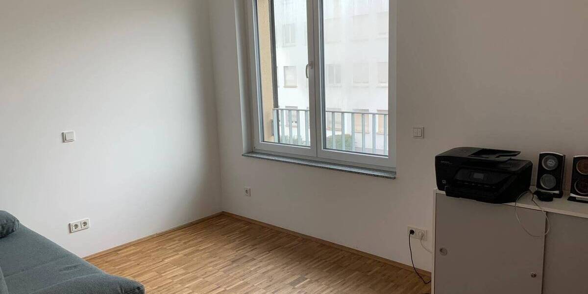 Etagenwohnung Würzburg Altstadt - 3 Zimmer, 72 m&sup2;, 1.130&euro; | Angebot:25337856