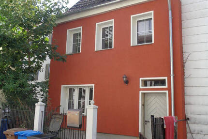 Heidingsfeld: gemütliches Häuschen mit Potential 4 zimmer