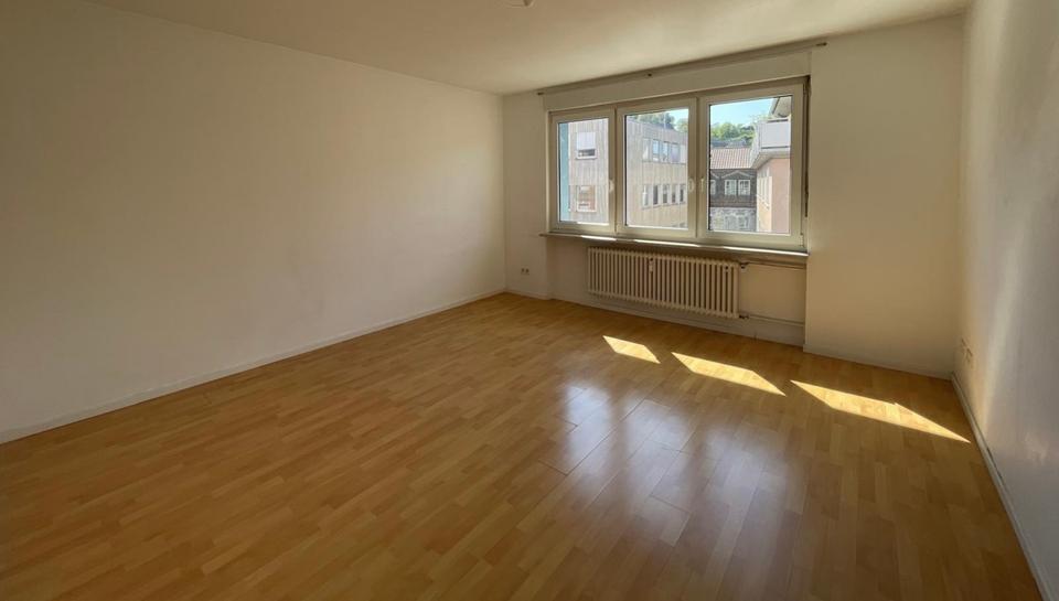 Helle 3 Zimmer Wohnung im Herzen von Würzburg – Augustinerstraße 3 zimmer
