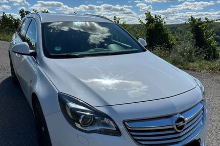 Opel Insignia 140.000 km 8.700 € Frickenhausen 97252